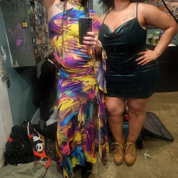 **LAST CHANCE** Multi-Colored Dress - Picture 2 of 8